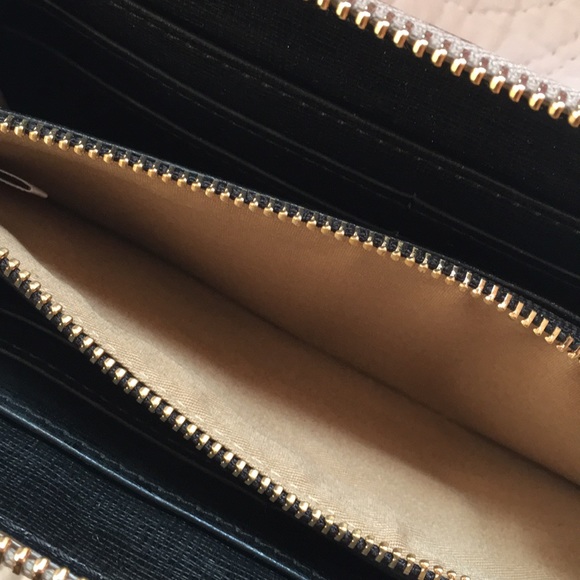 NEW Tahari Metallic Taupe Gray Wallet - Picture 8 of 8